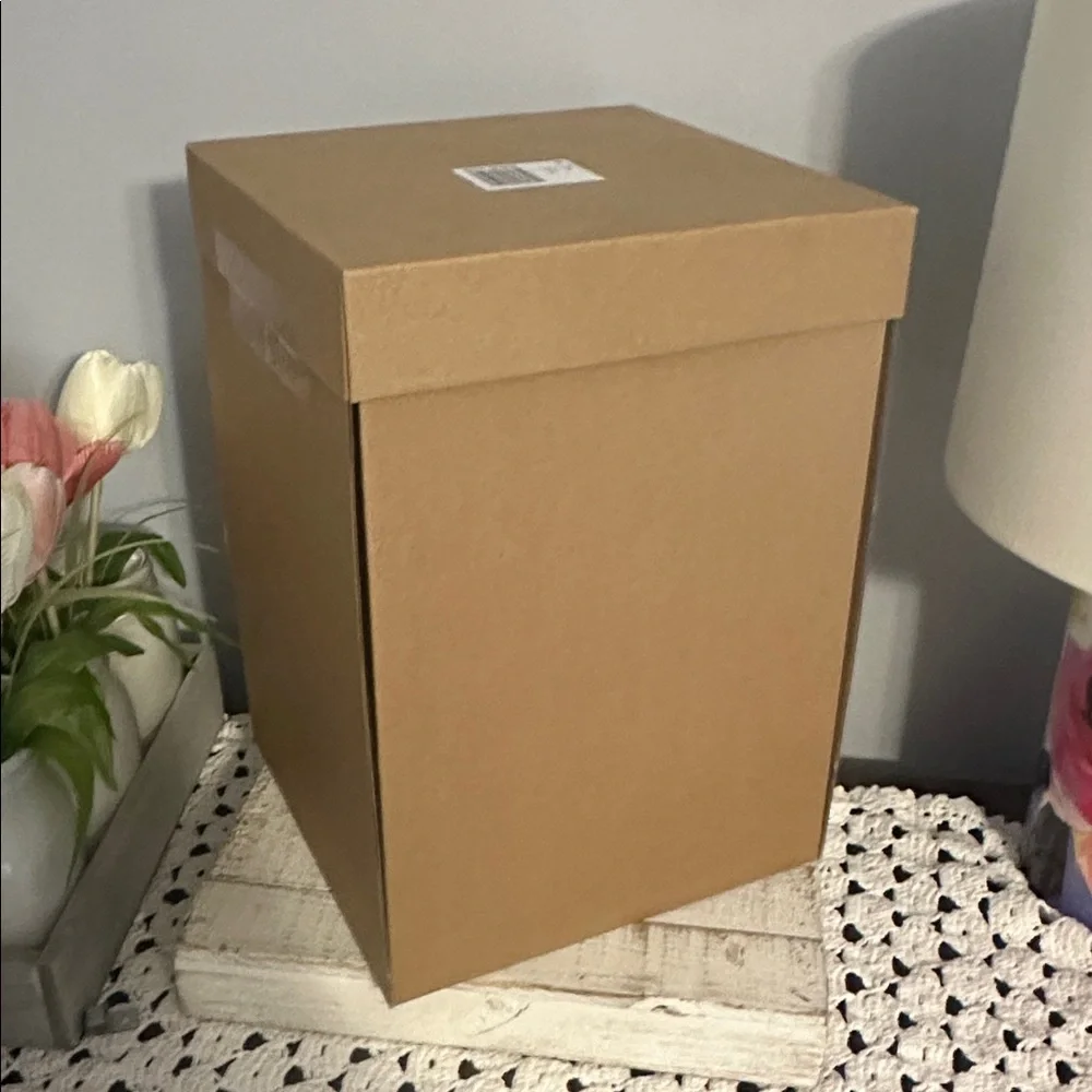 Nwt Kate spade space spaced out ufo embellished leather 3D top handle bag - Picture 2 of 9